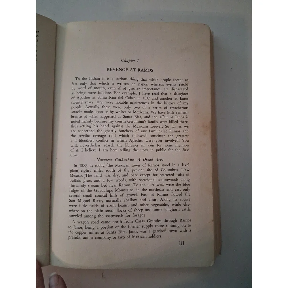 I Fought with Geronimo by Jason Betzinez 1st Edition 1959 HCDJ